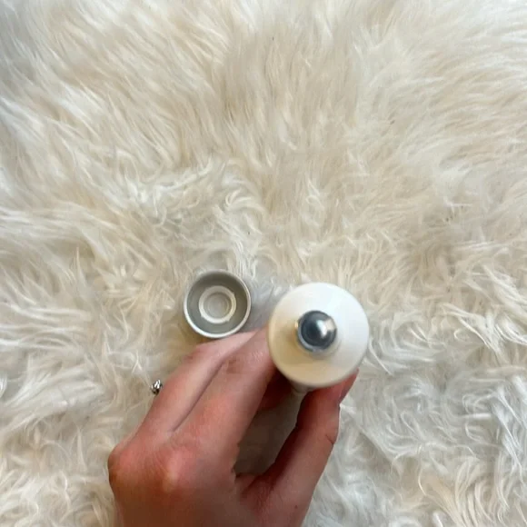 Juice Beauty Green Apple Age Defy Hand Cream, 2 fl oz, UNUSED - Picture 3 of 3